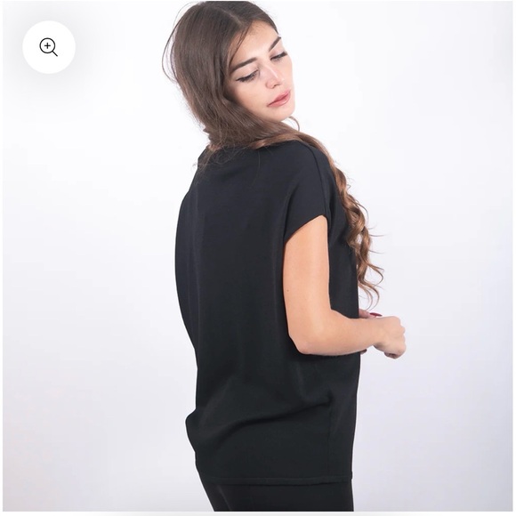 Anne Claire Made in Italy Viscous V-Neck Women's Top - Picture 2 of 9